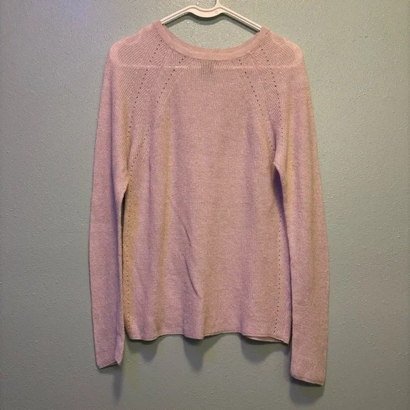 Tahari Women's Lightweight Beige Round Neck Pullover Sweater Size S - Picture 1 of 5